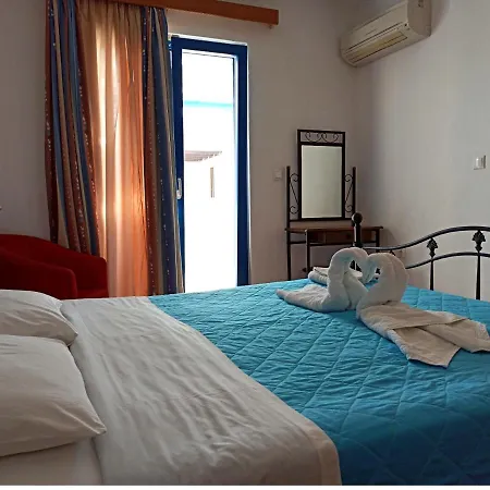 Ellibay 3* Livadia (Tilos)