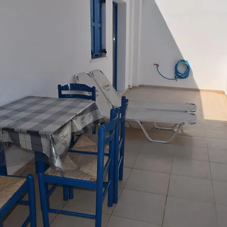 מלון דירות Ellibay Livadia (Tilos)